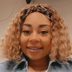 Iyonna Bland